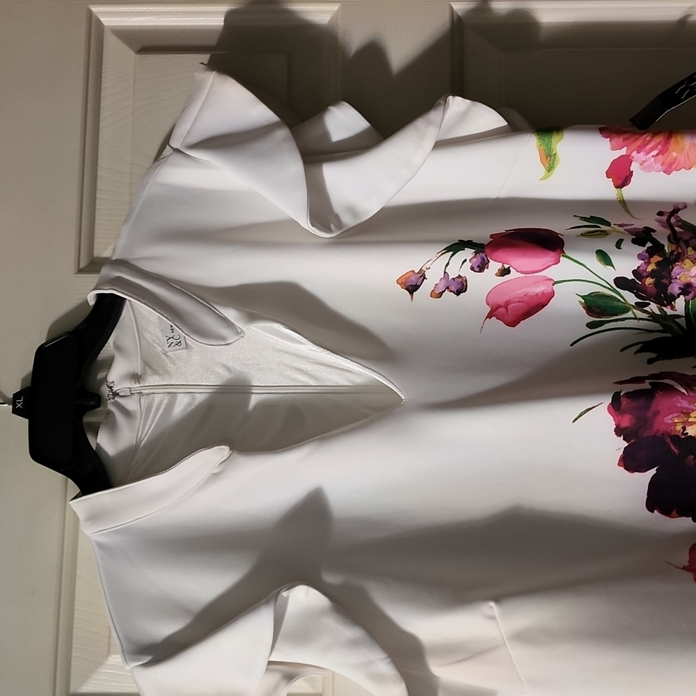 Dress - Picture 2 of 3